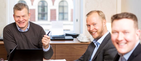 Käännetty pienempi